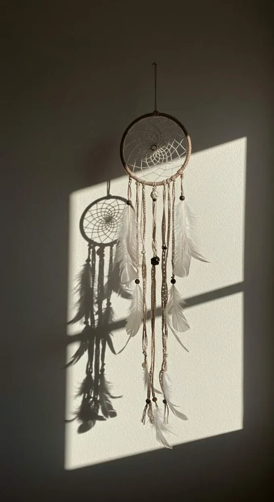 13 Simple Craft Ideas For Room Decor DIY 3 2. DIY Dream Catcher