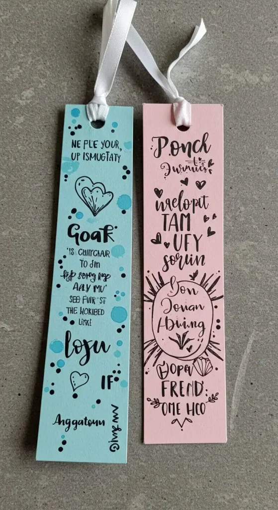 10 Paper Craft Ideas For Best Friend 5 4. Paper Bookmark with Personalized Designs
