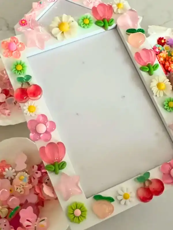14 Aesthetic Craft Ideas for Teens Using Stuff You Already Own 3 Decoden Photo Frame Covered in Resin Charms