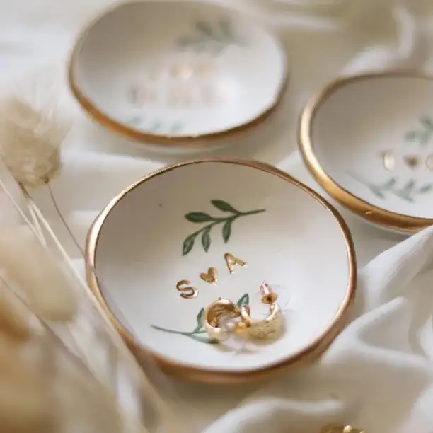 16 Handmade Wedding Gift Ideas Worth Making Yourself 6 Hand Painted Ring Dish