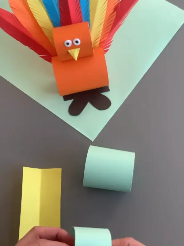 17 Creative Thanksgiving Craft Ideas For Kids To Make This Year 2 Paper Loop Table Turkey