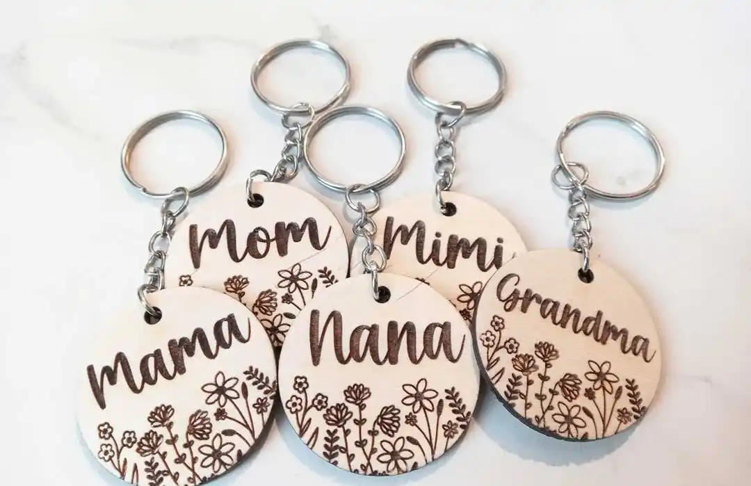 12 Best Mothers Day Gift Ideas on a Budget 12 Custom Keychain or Jewelry Dish