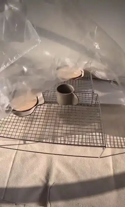 How to Make Mugs Without a Wheel 3 How to Make Mugs Without a Wheel 1