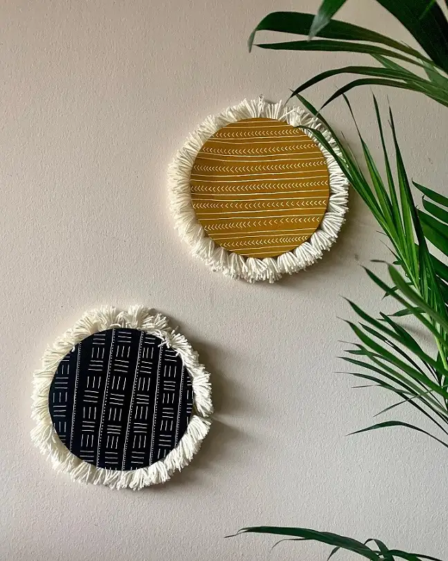 Fringed Circle Wall Art That Hides Every Raw Cardboard Edge