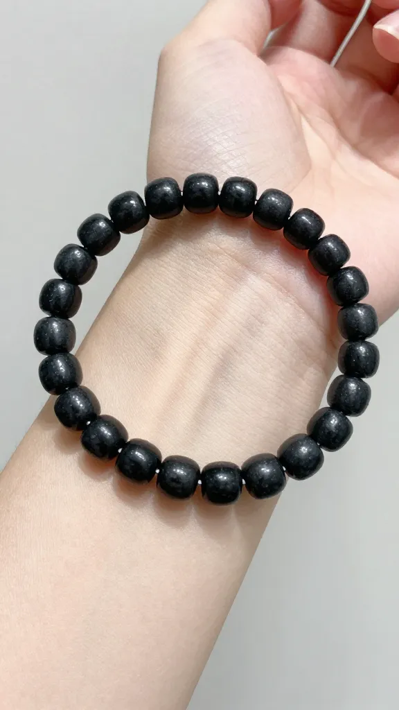 Elastic Vs Wire Bracelet Which Is Better for Beginners 2 temp 1777704071066