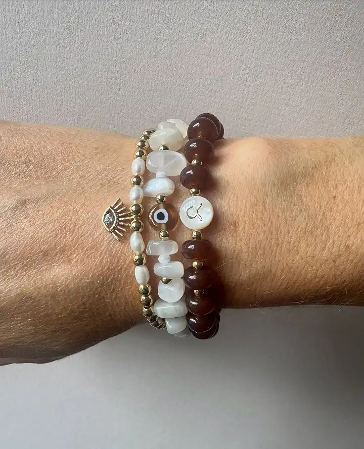 The Three Strand Set That Reads as One Piece