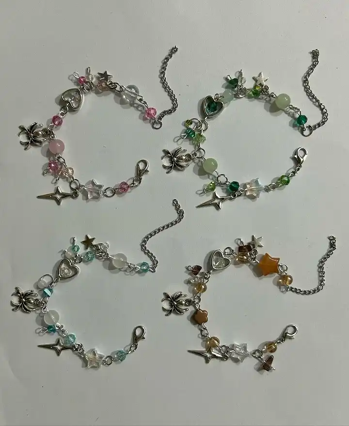 20 Cute Friendship Bracelet Ideas (Beaded, Woven, and Charm Styles) 19 Charm Bracelet Set with Spider and Star Accents