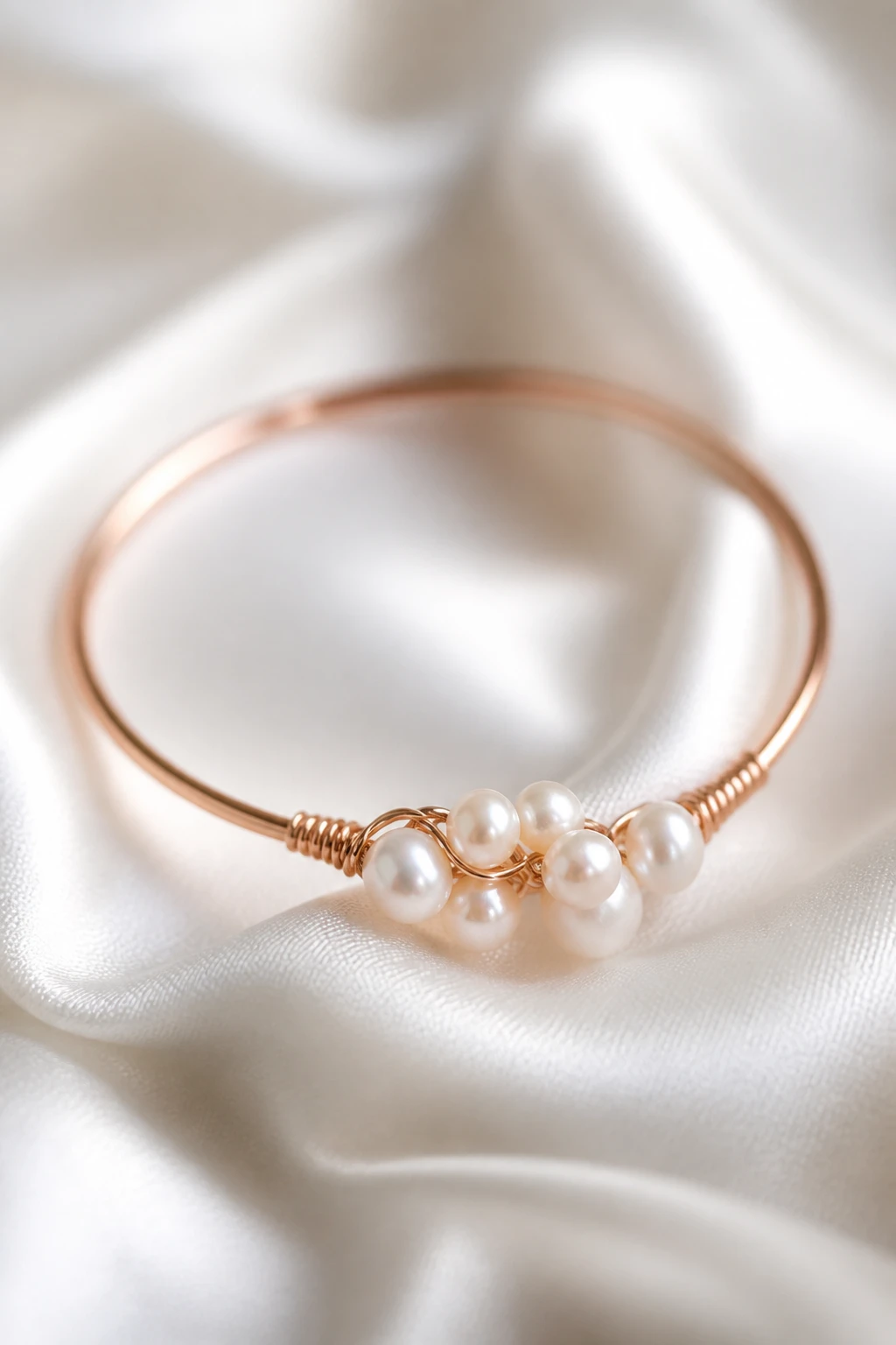 7 Wire Bracelet Ideas for Bridesmaids That Wow Without a Big Budget 2 Item 1