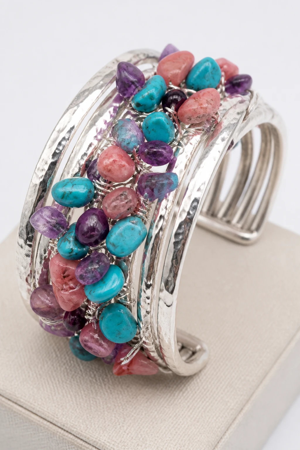 9 Wire Bracelet Ideas With Beads That Are Beginner Approved 5 Item 4