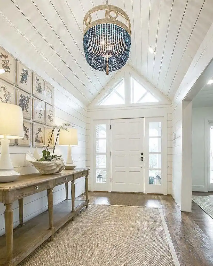 Beach entryway decor