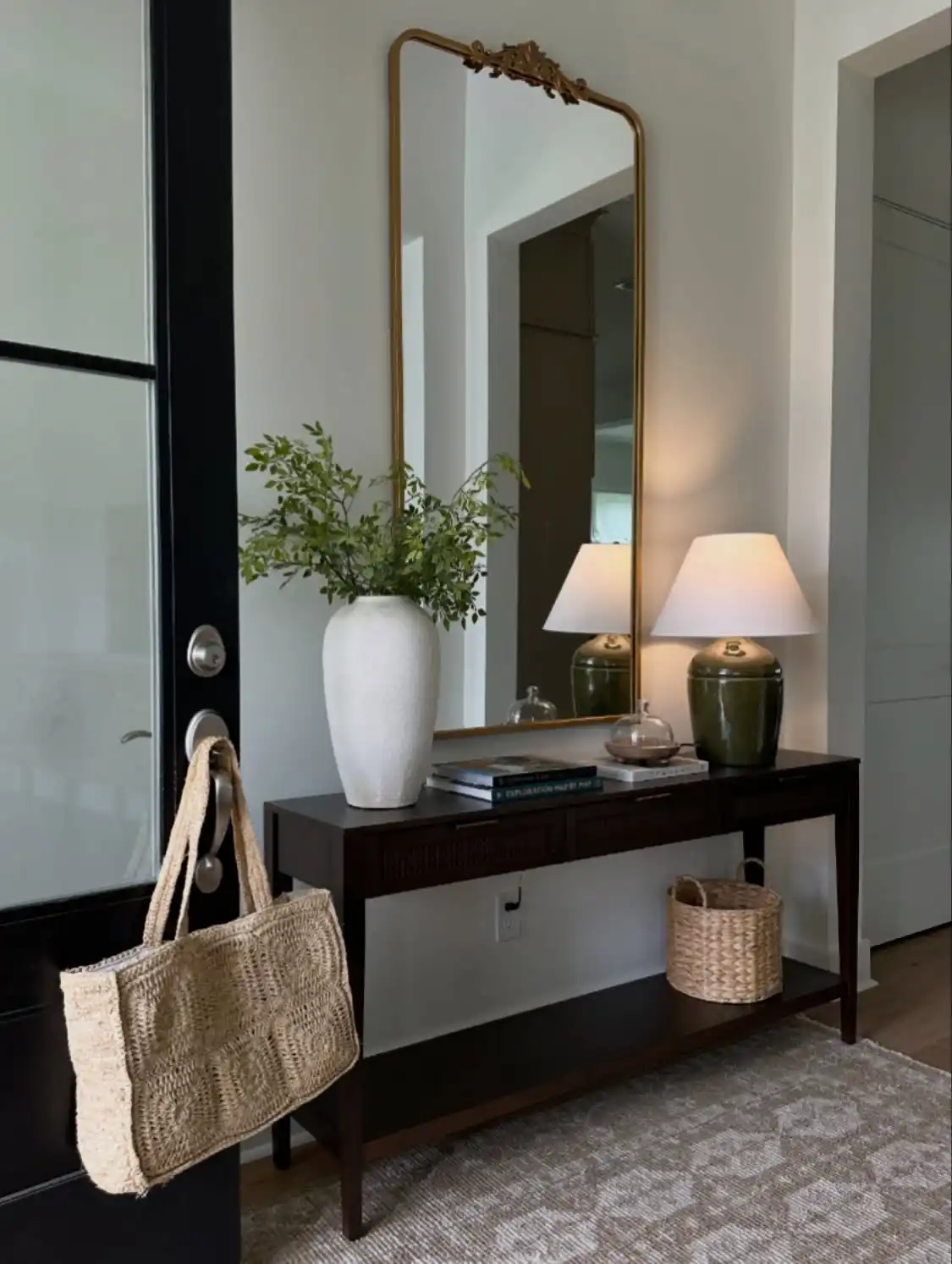 16 Budget Entryway Makeover Ideas That Look Way More Expensive 12 Budget Entryway Ideas