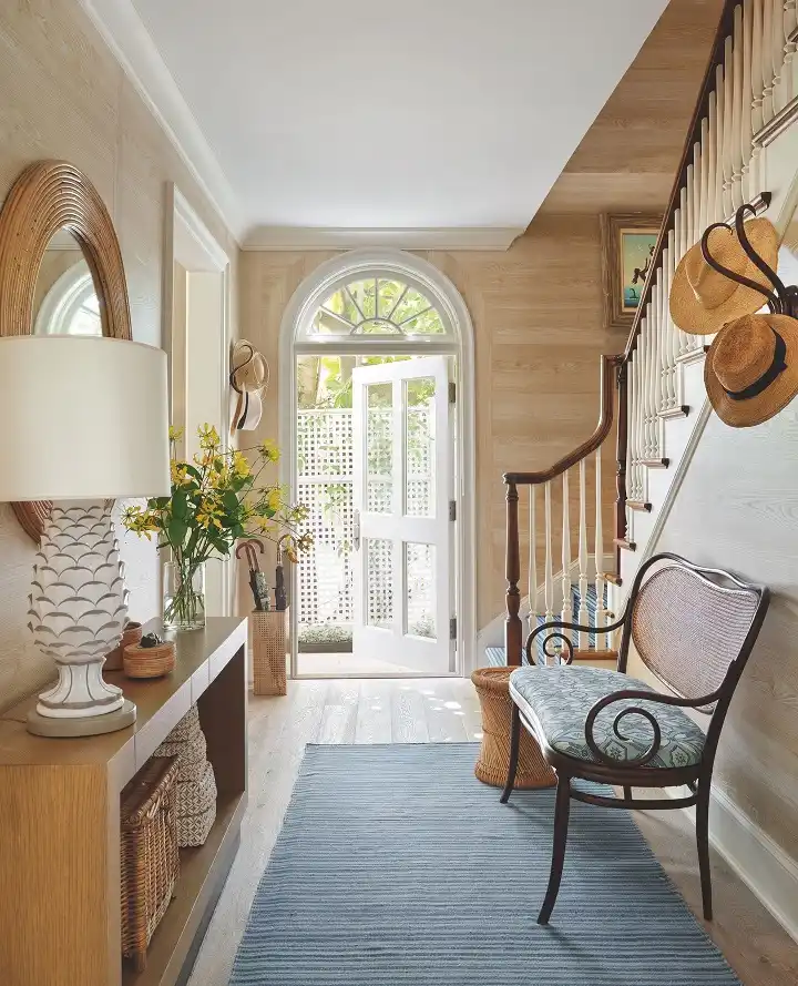 Coastal entryway decorating ideas