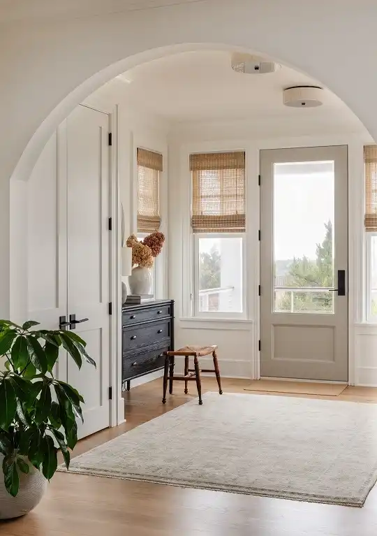 Coastal entryway style