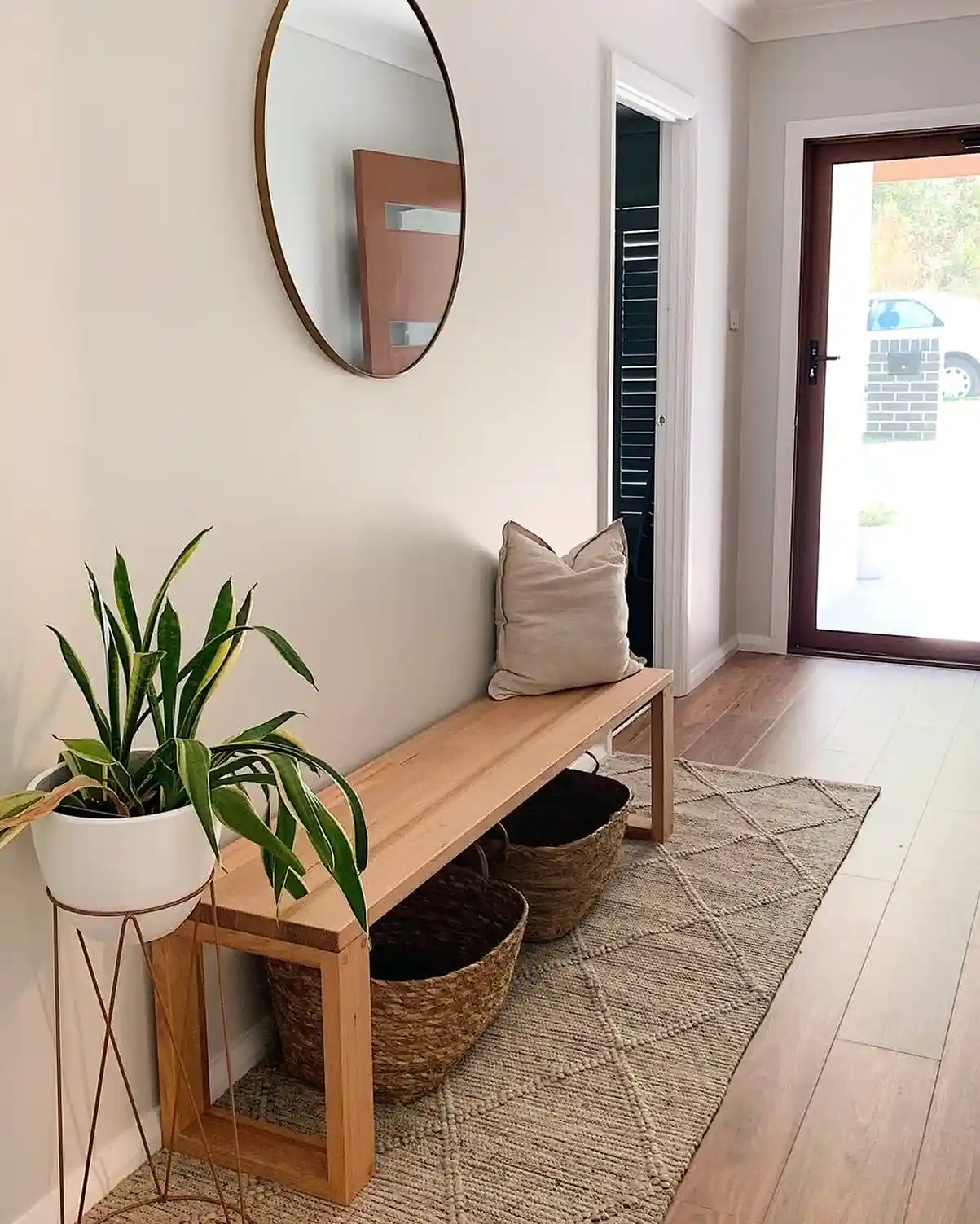 16 Budget Entryway Makeover Ideas That Look Way More Expensive 17 Easy Entryway Ideas