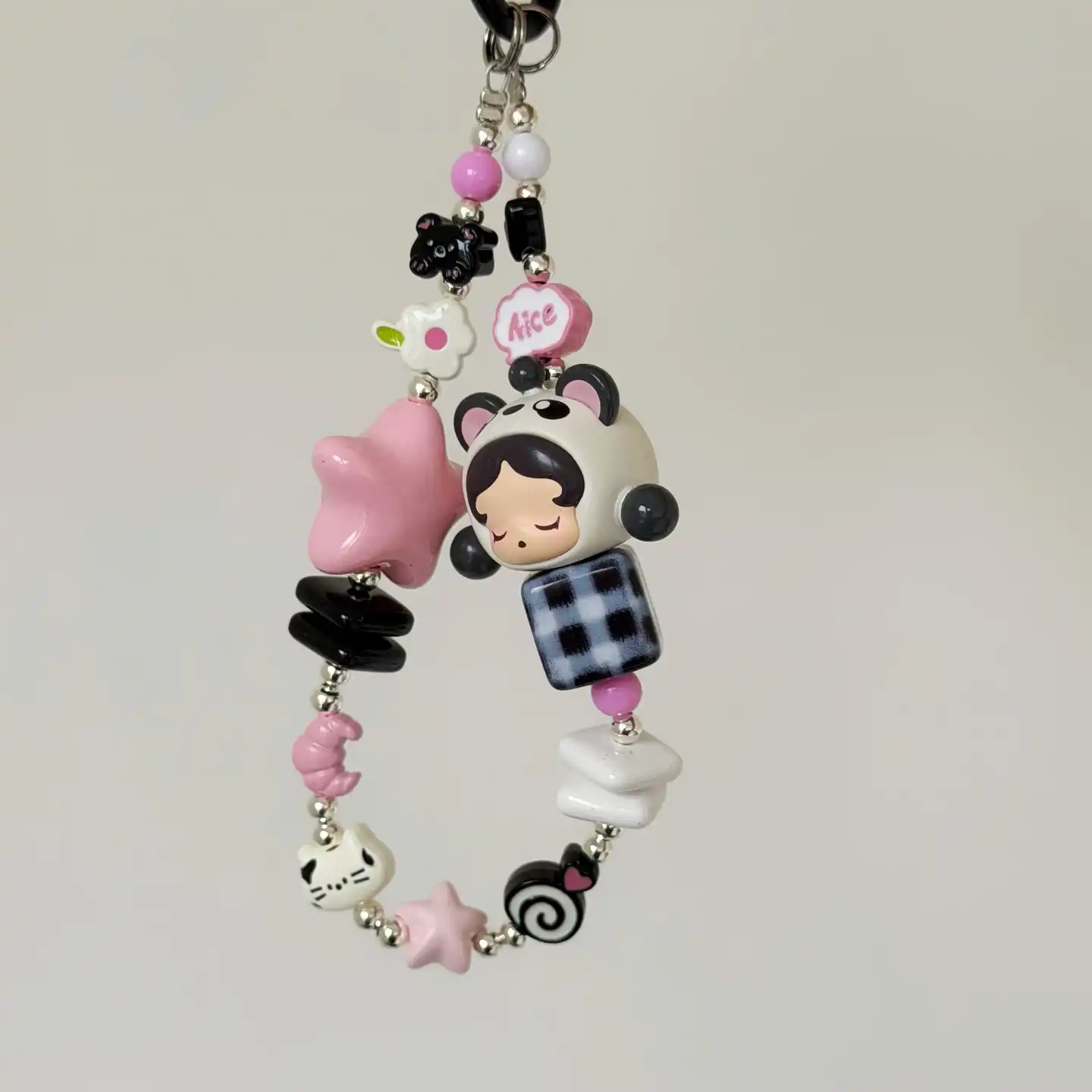 DIY Phone Charm Ideas: 11 Adorable Ways to Customize Your Case 9 Kawaii Phone Charm