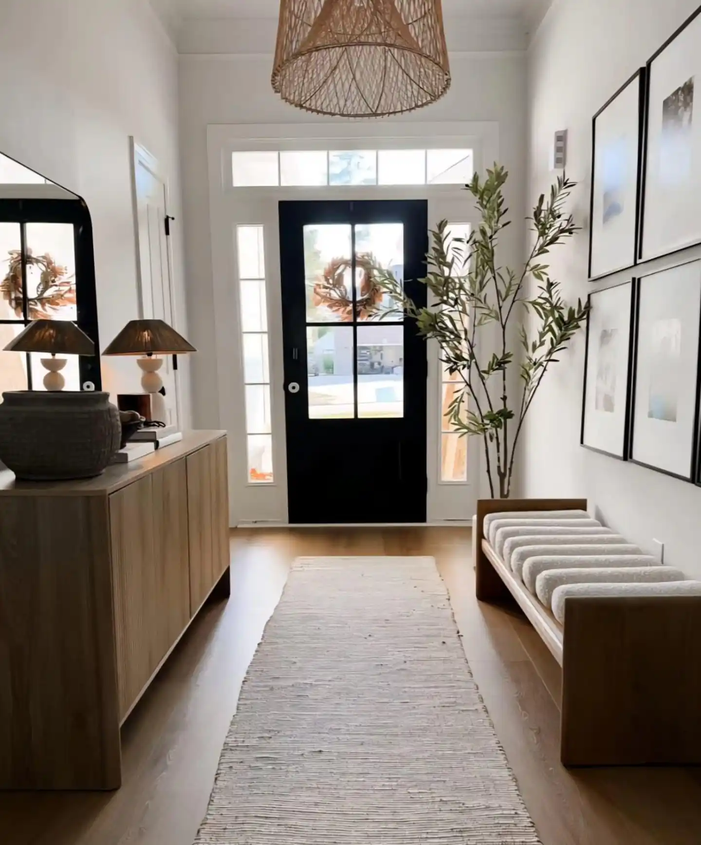 Modern Entryway Furniture