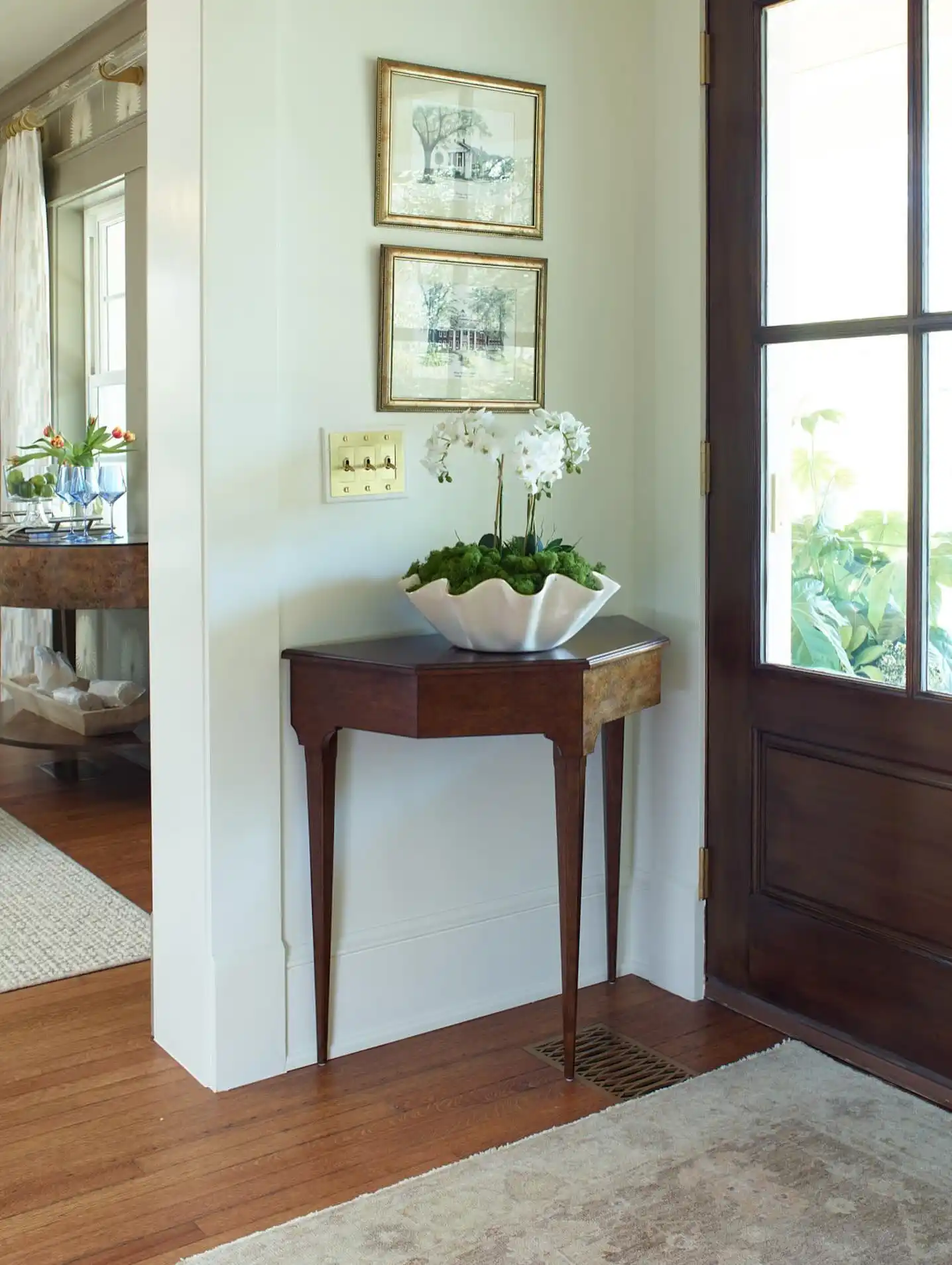 Narrow Entryway Table Decor