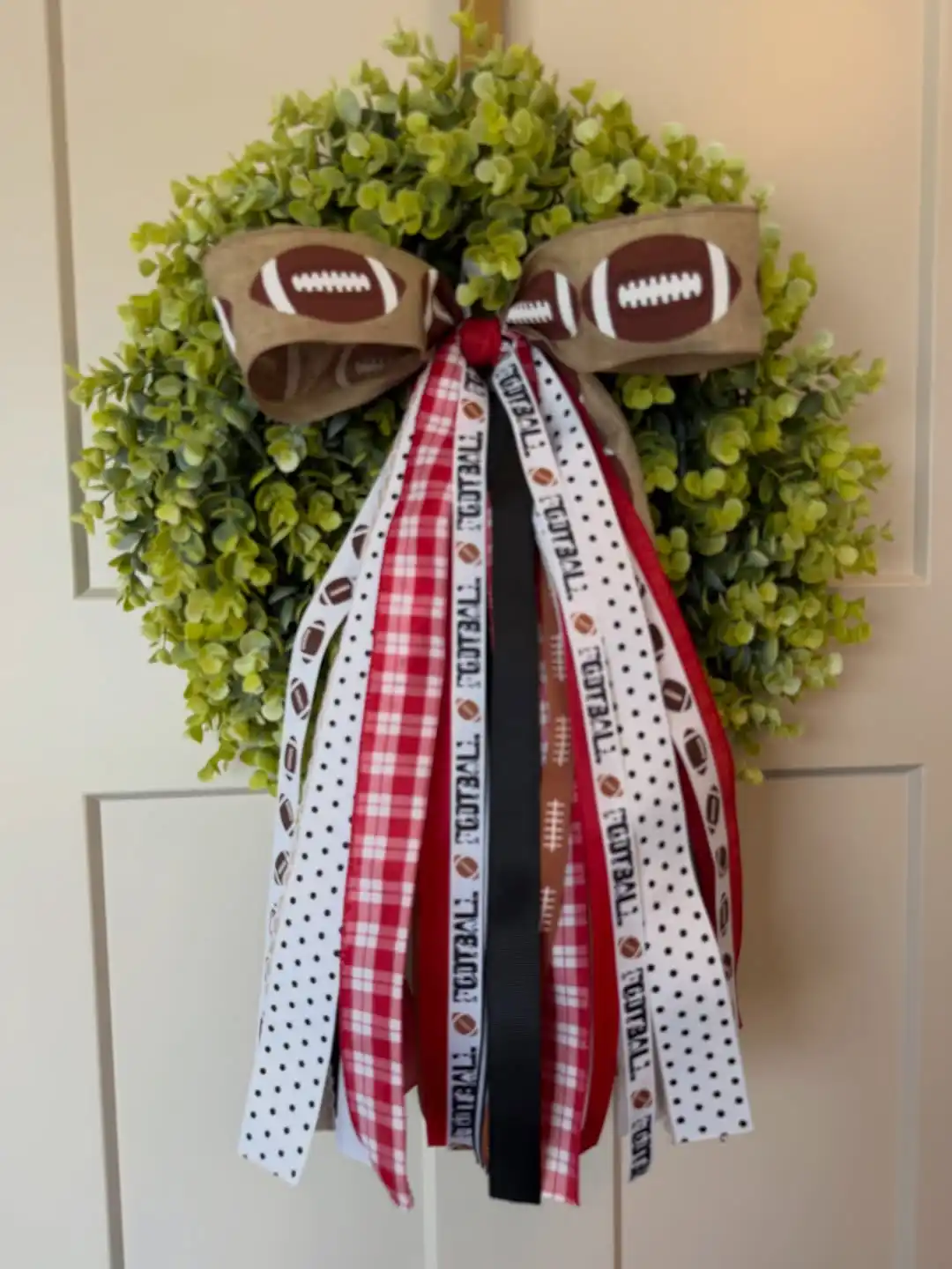 14 Ribbon Wreath Ideas for Beginners 2 Ribbon wreath tutorial