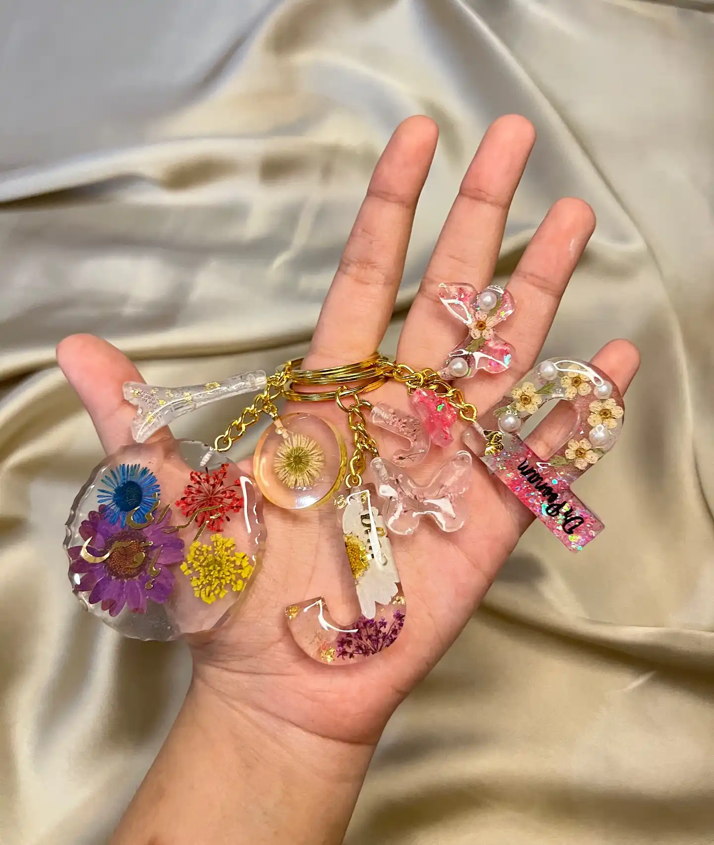 alphabet resin keychain