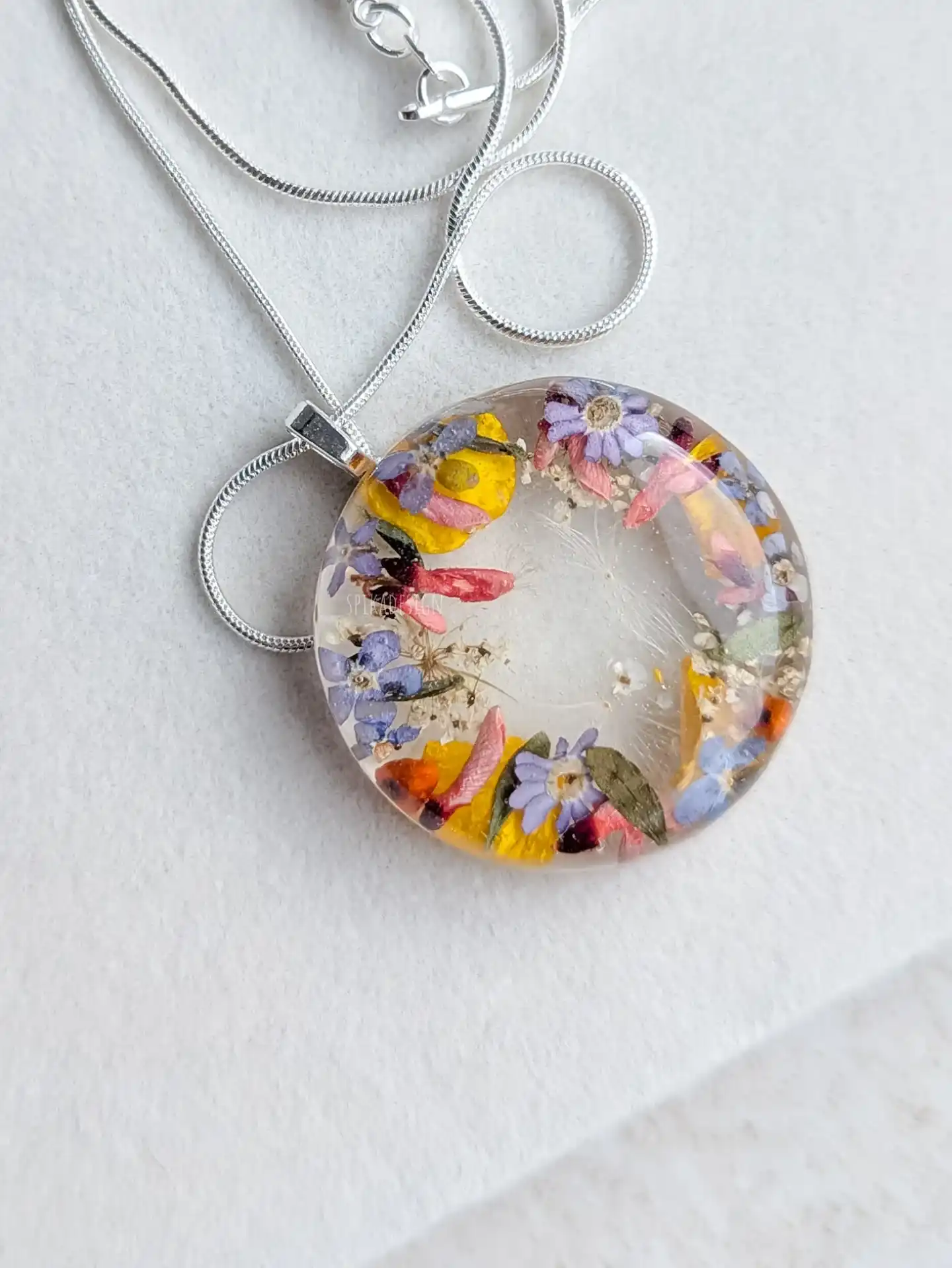 epoxy resin jewelry