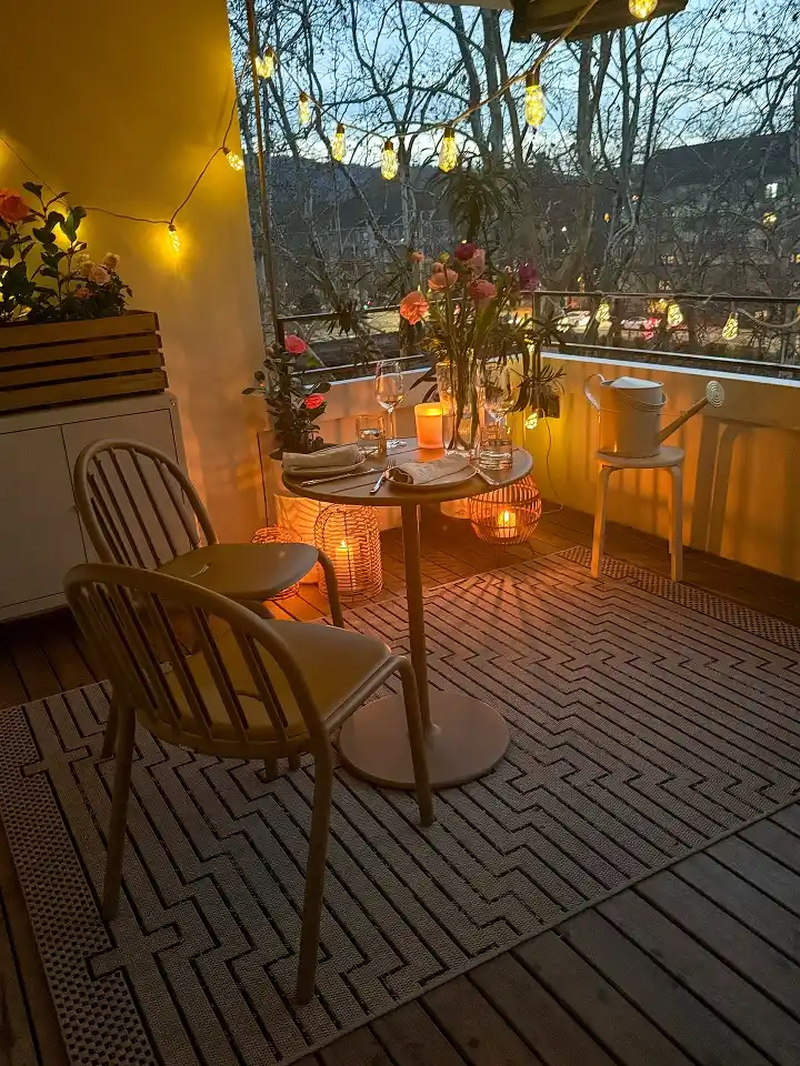 15 Summer Small Balcony Entertaining Ideas 6 Set a Proper Plated Table for Two