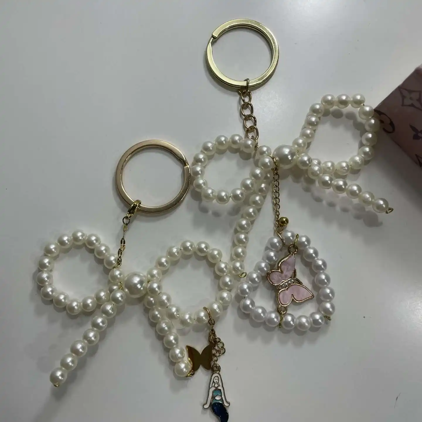 pearl bead keychain