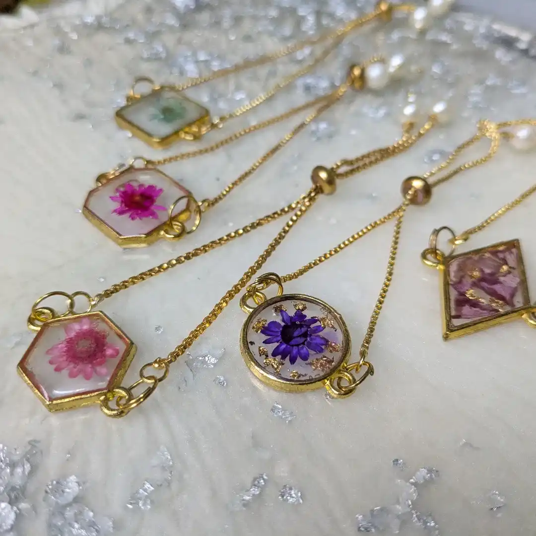 resin bracelet