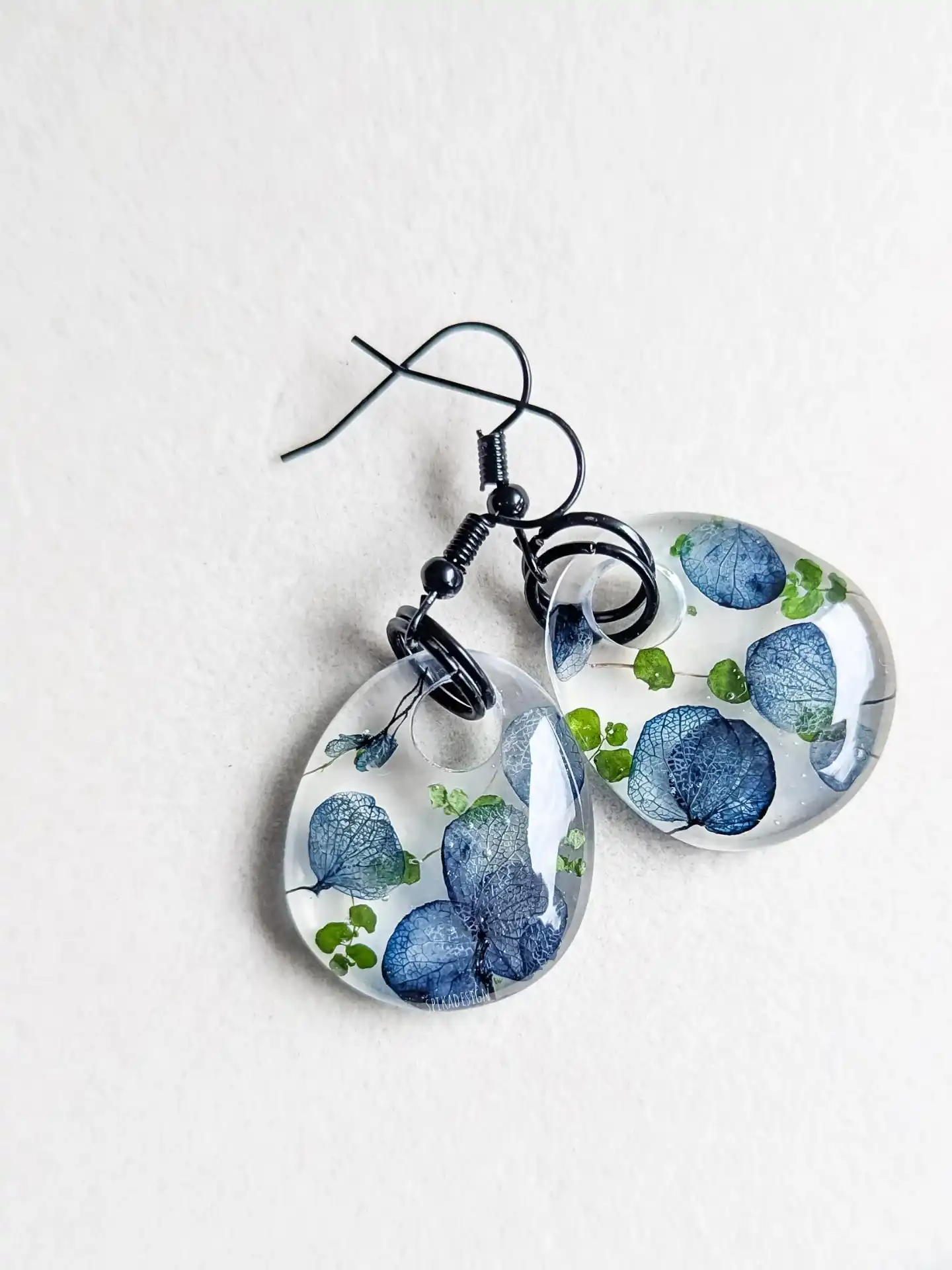 risen earrings
