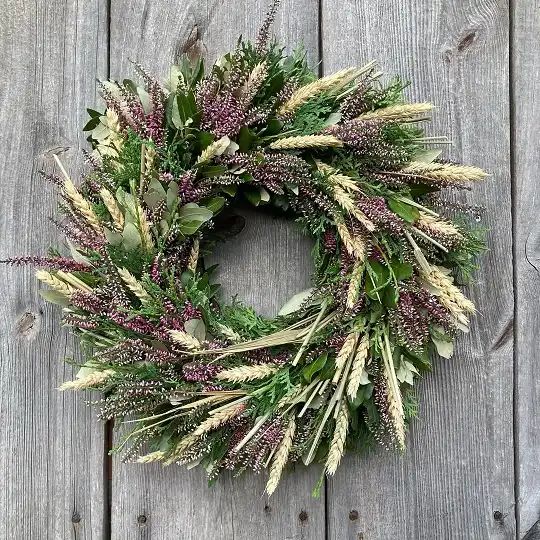 15 Summer Wreath Ideas for the Front Door 5 summer wreath tutorial