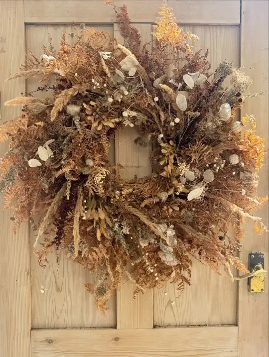 Fall foliage wreath
