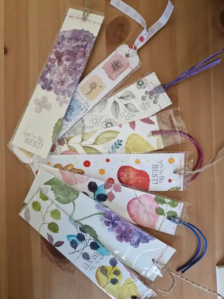 Watercolor Floral Bookmarks