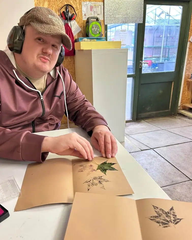 Leaf Printing on Kraft Paper