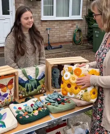 Textured Flower Bags to Sell